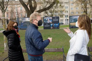 Closed Workspaces: Facing the Unknown - 15