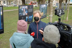 Closed Workspaces: Facing the Unknown - 08