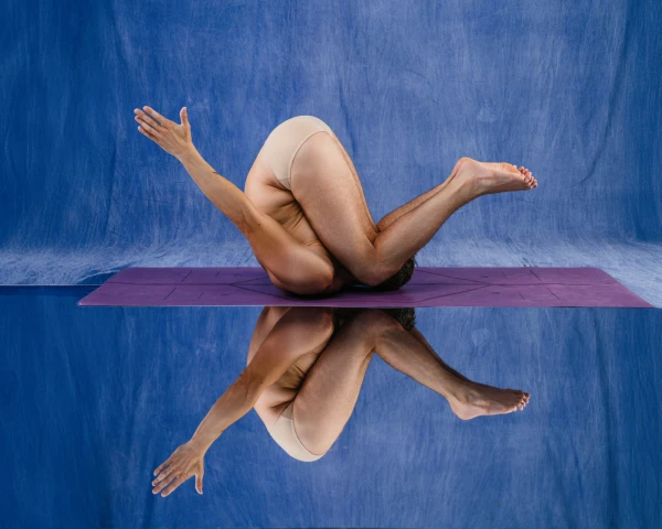 Body & Presence - 44